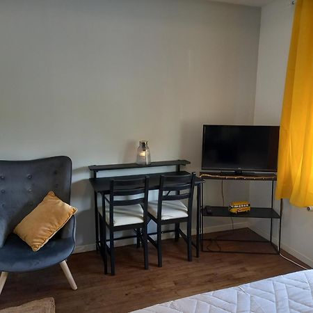 Ferienwohnung Au Bord Du Vilpion Marle-et-Behaine Zimmer foto
